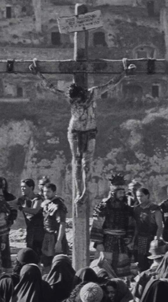 Black and white photo of Jesus dying on the cross of calvary.